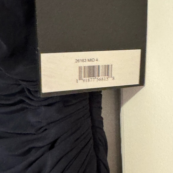 NWT Ieena for Mac Duggal 26163 One Shoulder Ruched Jersey Gown Midnight Size 4 - Picture 7 of 12